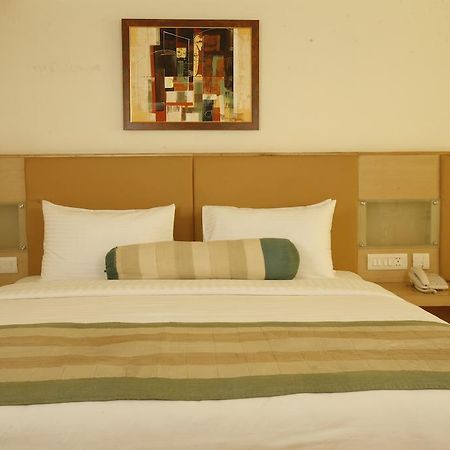 آغْرا Mango Hotels, Samed Agra المظهر الخارجي الصورة