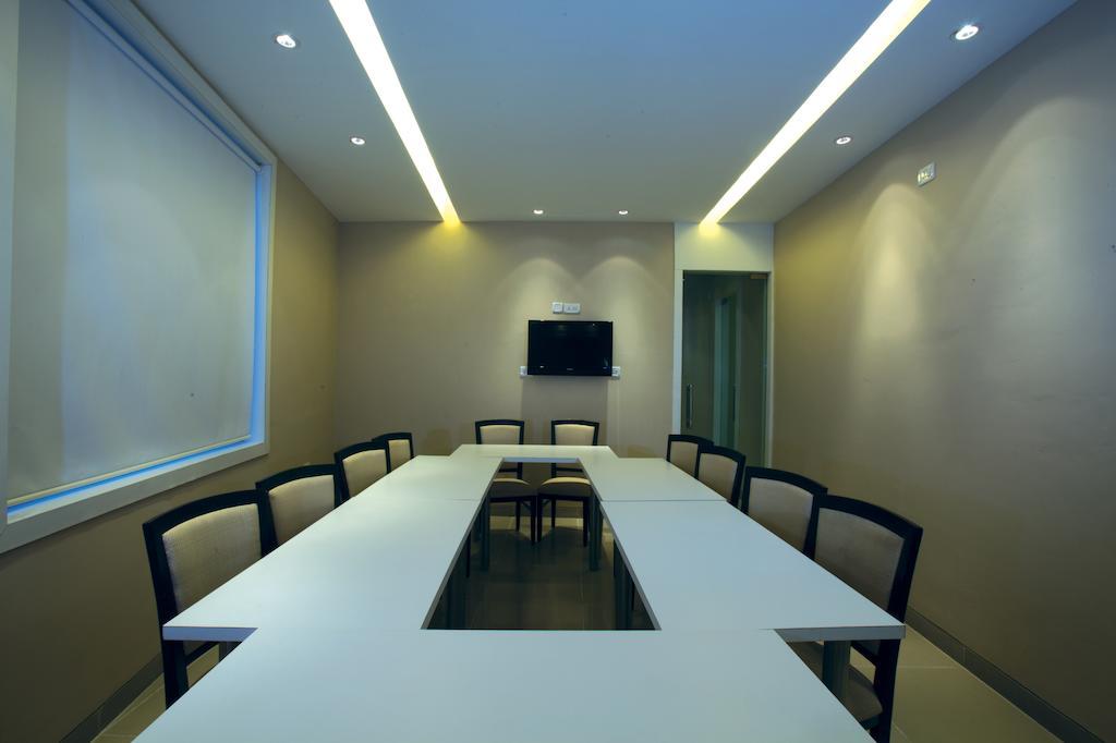 آغْرا Mango Hotels, Samed Agra المظهر الخارجي الصورة