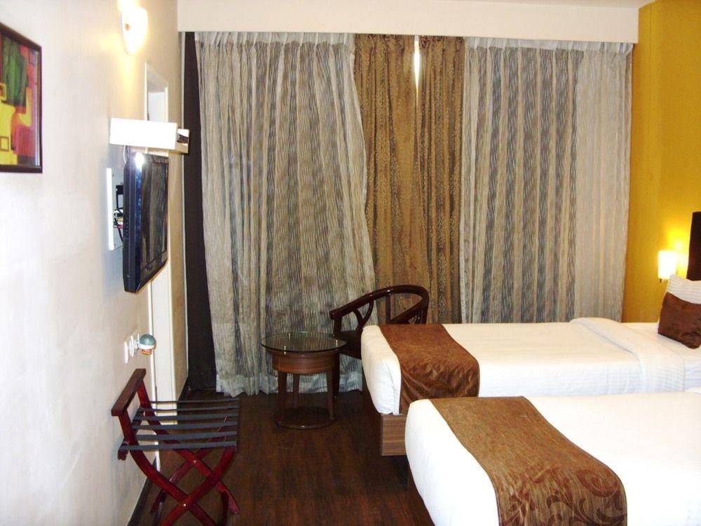 آغْرا Mango Hotels, Samed Agra المظهر الخارجي الصورة